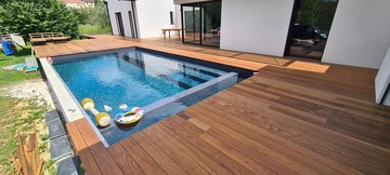 Terrasse en bois à Bergerac