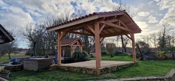 Pool House à Sainte-Alvère