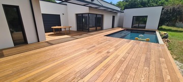 Terrasse en bois à Bergerac